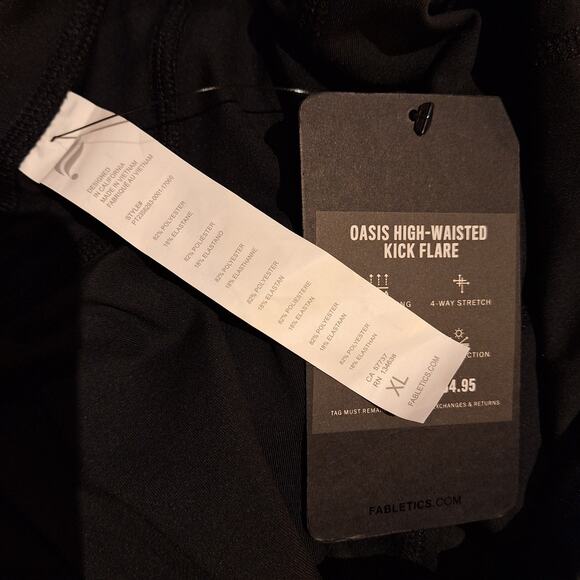Fabletics NEW XL Oasis High-waisted kick flare yoga pants black super soft - Picture 3 of 5